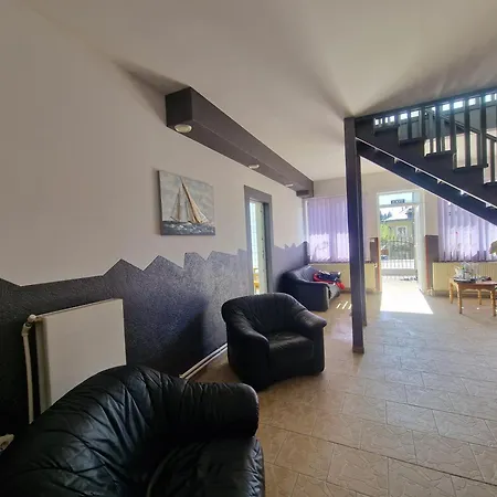 Casa Roua Muntilor *